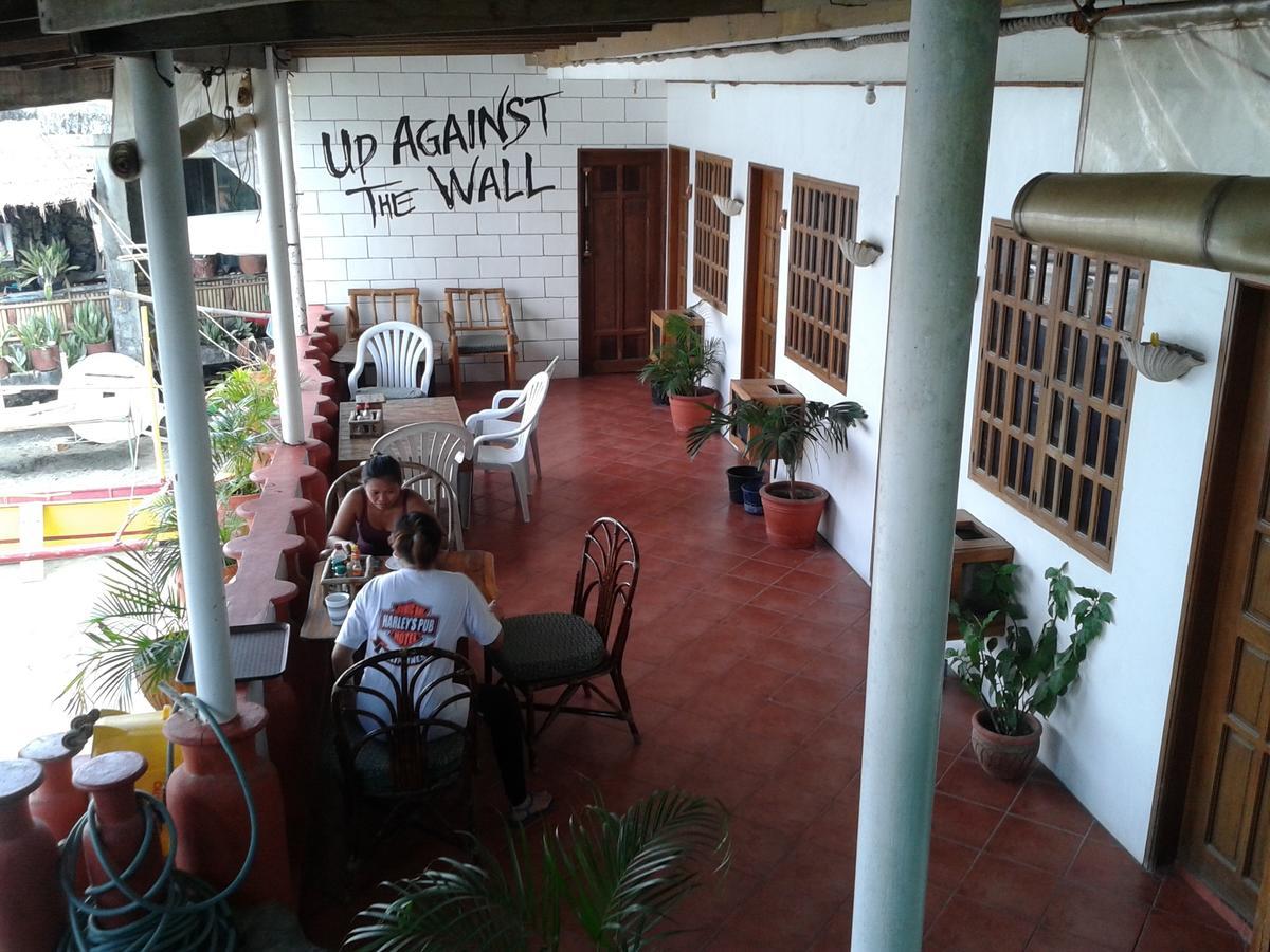 Harleys Hotel Olongapo Esterno foto